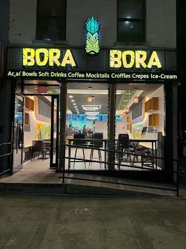 Storefront in Court St. - Brooklyn